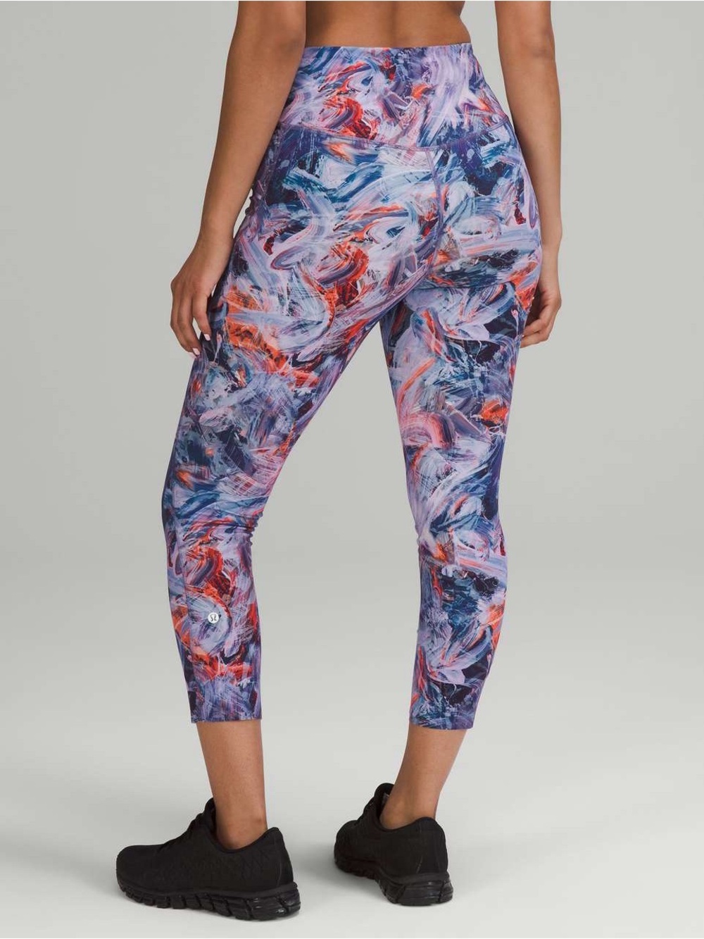 🆕 Lululemon Base Pace High-Rise Crop 23" *Brushed Nulux
Atmospheric Purple Multi